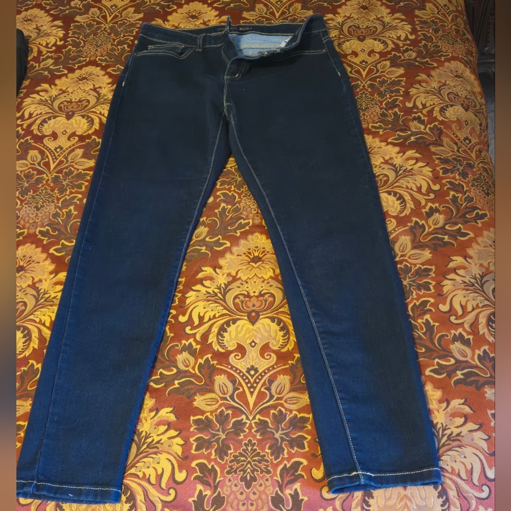Michael Kors Izzy Skinny Jeans size 8